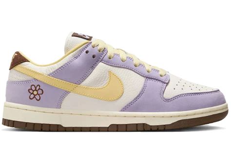 dunk lilac bloom women's